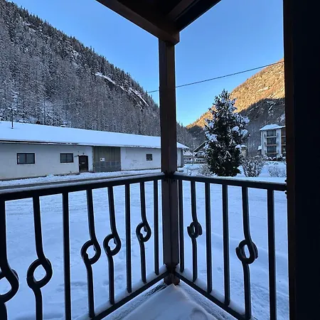 Alpenfels Zwieselstein